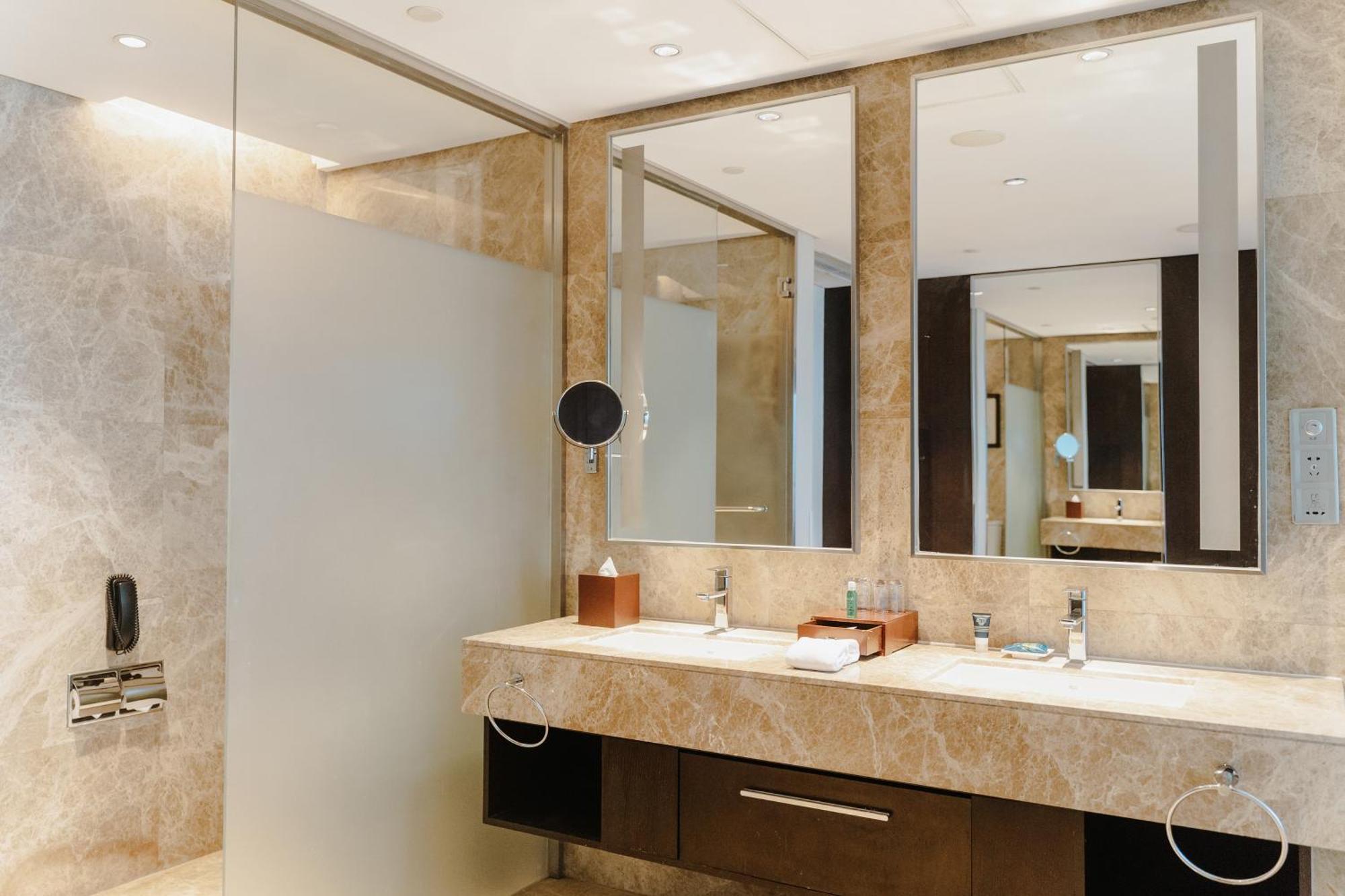 Four Points By Sheraton Qingdao, West Coast Exteriér fotografie